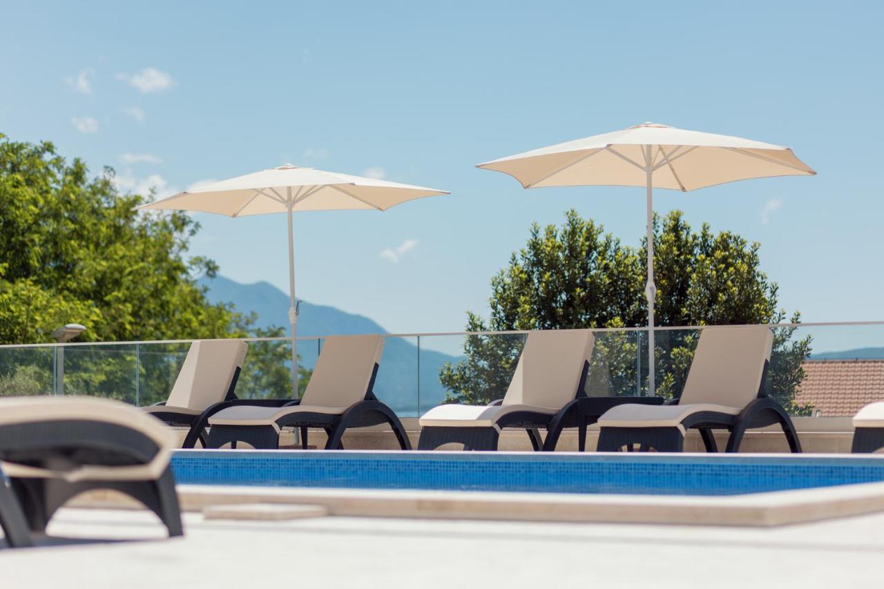 Djukanovic Apartments Bijela Dış mekan fotoğraf