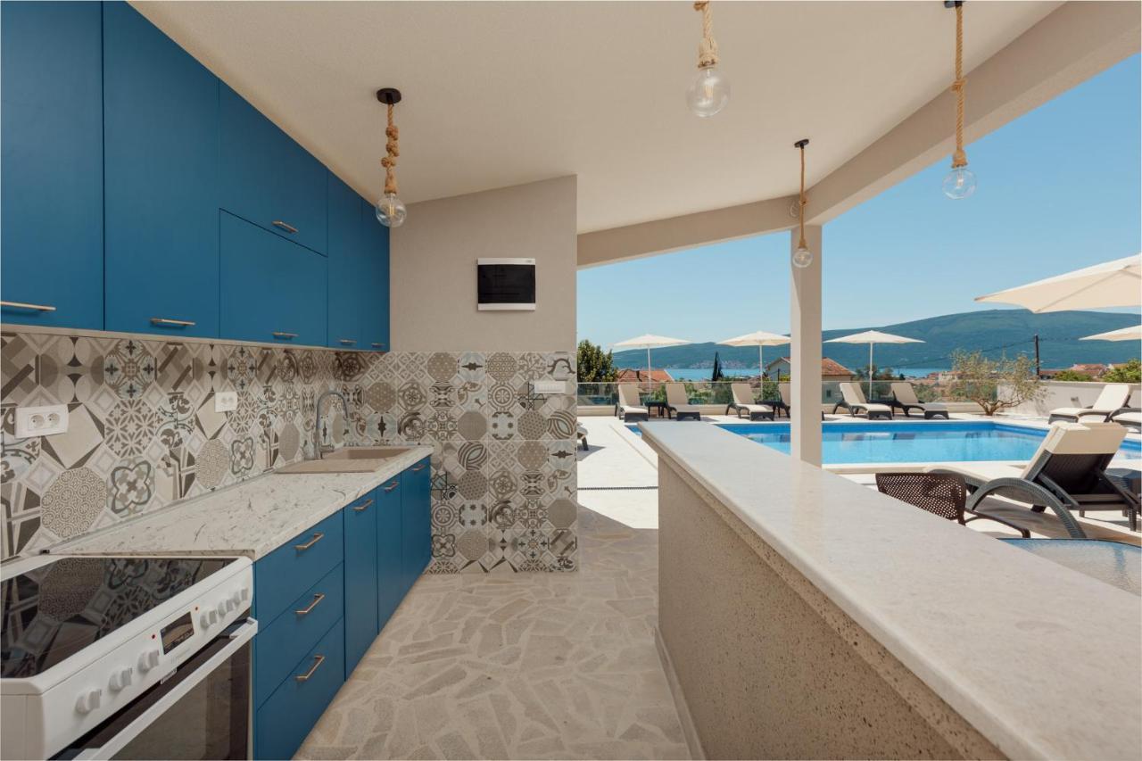 Djukanovic Apartments Bijela Dış mekan fotoğraf