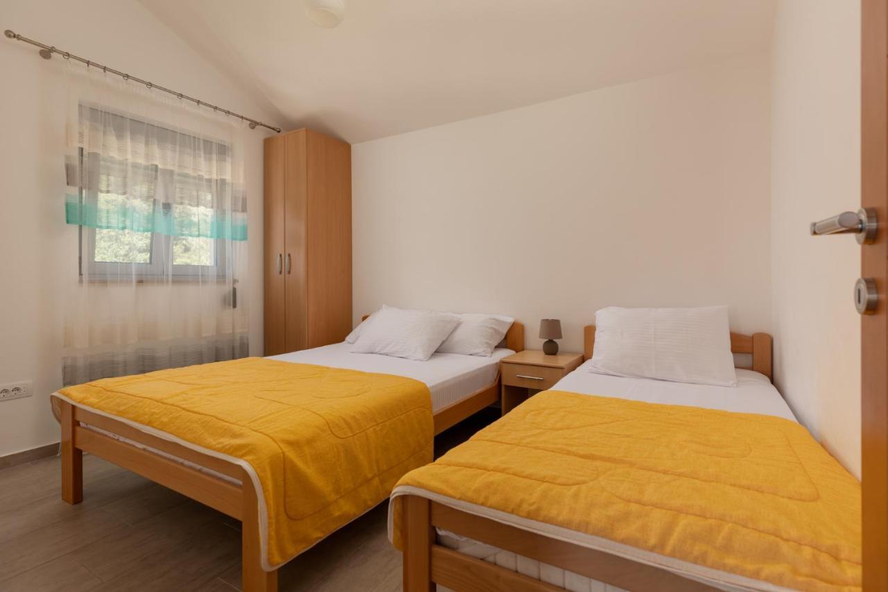 Djukanovic Apartments Bijela Dış mekan fotoğraf